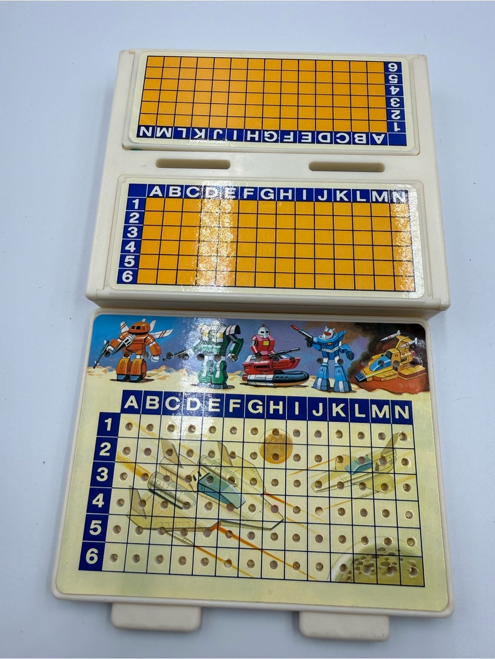 Tomland - Battle Of The Robots - Vintage 1981 Retro Battleship Strategy game